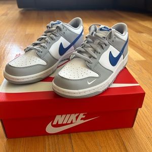 Nike dunk low wolf grey royal